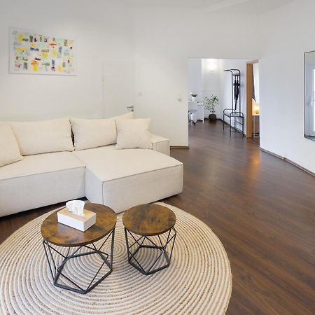 Ruhrapartments #Naehe A40 #Zentral #Fastwifi #Perfekt Fuer Familien Und Geschaeftsreisen Bochum Kültér fotó